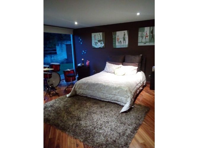 Casa de 5 alcobas en venta en Caobos Salazar, Bogotá, 920 m² · foto 7 de 19