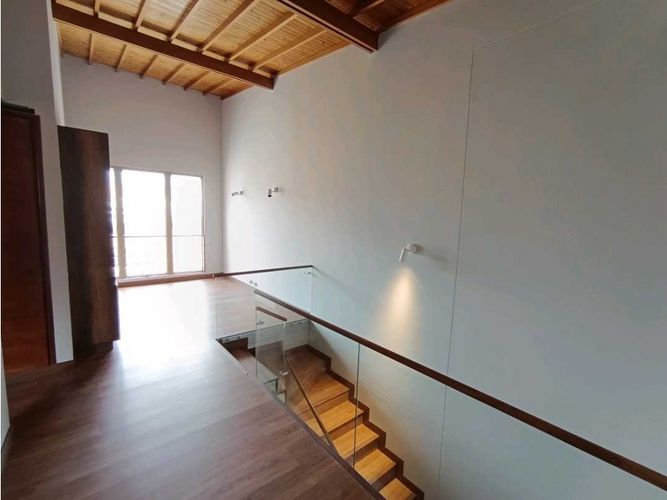 Apartamento de 4 alcobas en venta en Alameda, Bogotá, 300 m² · foto 23 de 24