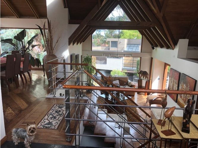 Casa de 5 alcobas en venta en Caobos Salazar, Bogotá, 920 m² · foto 15 de 19