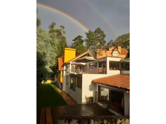 Casa de 5 alcobas en venta en Caobos Salazar, Bogotá, 920 m² · foto 18 de 19