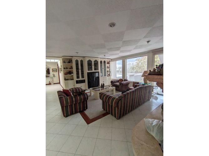 Casa en venta en Santa Ana, Bogotá · foto 3 de 18