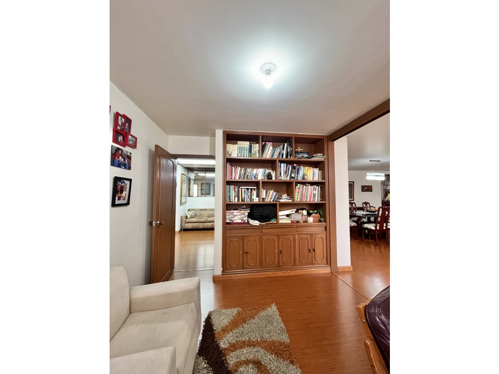 Apartamento en venta en Santa Barbara, Bogotá · foto 9 de 24