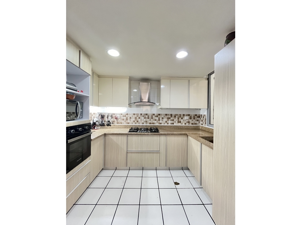 Apartamento en venta en Santa Barbara, Bogotá · foto 12 de 24