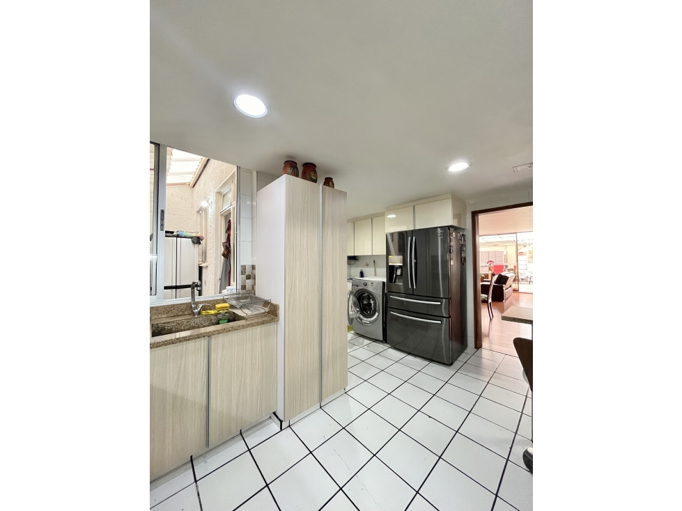 Apartamento en venta en Santa Barbara, Bogotá · foto 18 de 24