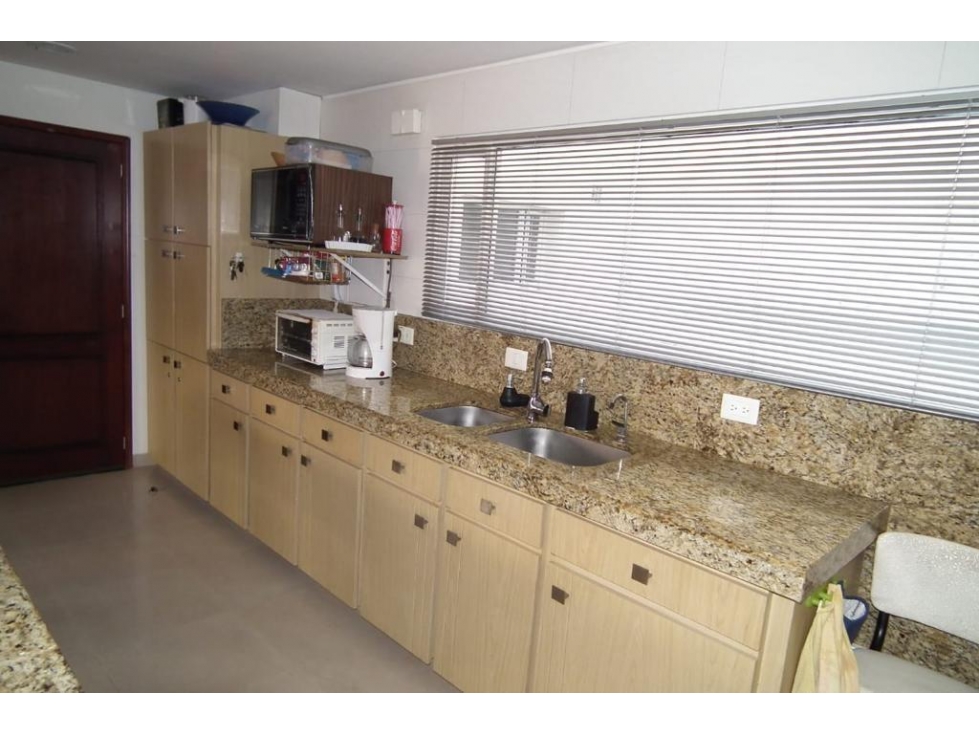 Apartamento en venta en Santa Barbara, Bogotá · foto 5 de 14