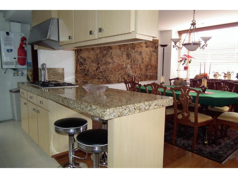 Apartamento en venta en Santa Barbara, Bogotá · foto 6 de 14