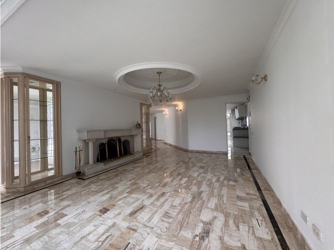 Casa de 4 alcobas en venta en Santa Ana, Bogotá, 400 m² · foto 5 de 19