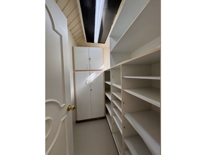 Casa de 4 alcobas en venta en Santa Ana, Bogotá, 400 m² · foto 13 de 19