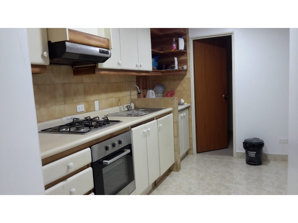 Apartamento en venta en Cedritos, Bogotá · foto 4 de 16