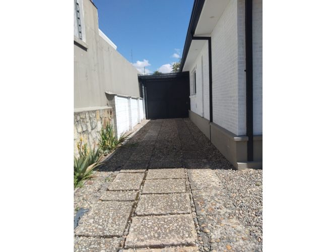 Casa de 5 alcobas en venta en Santa Paula, Bogotá, 800 m² · foto 10 de 24