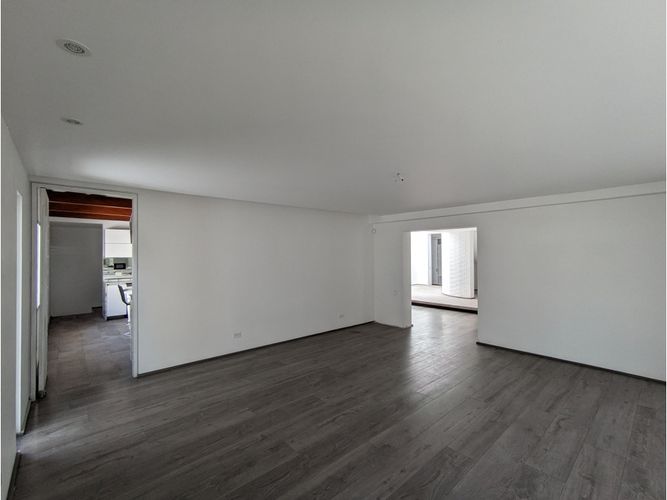 Casa de 5 alcobas en venta en Santa Paula, Bogotá, 800 m² · foto 16 de 24