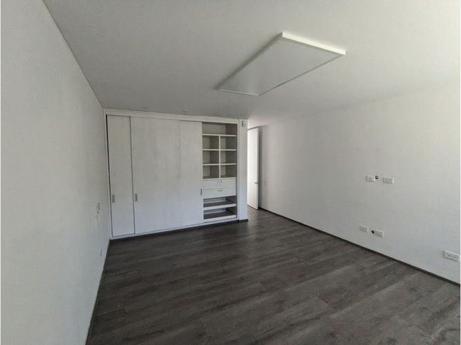 Casa de 5 alcobas en venta en Santa Paula, Bogotá, 800 m² · foto 20 de 24