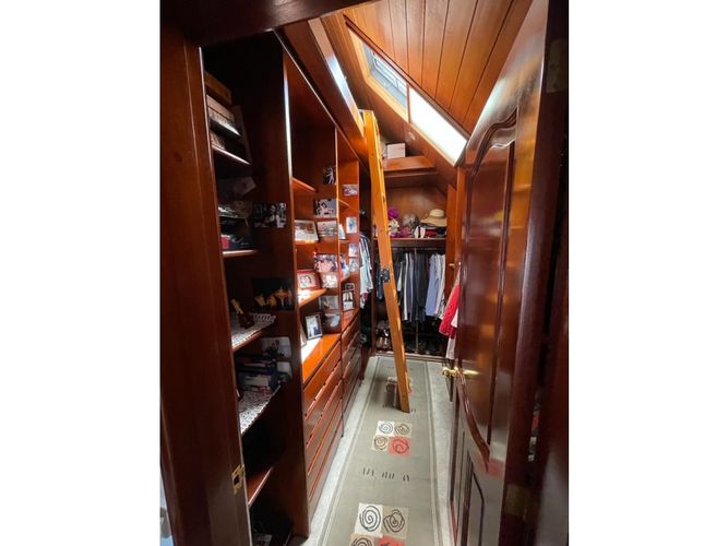 Apartamento de 4 alcobas en venta en Rincon Del Chico, Bogotá, 300 m² · foto 9 de 24