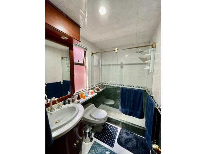 Apartamento de 4 alcobas en venta en Rincon Del Chico, Bogotá, 300 m² · foto 17 de 24