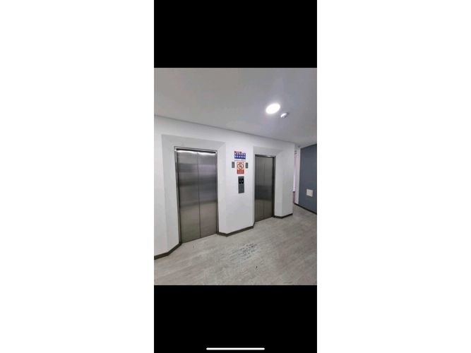 Apartaestudio en venta en Colina Campestre, Bogotá, 24 m² · foto 11 de 18