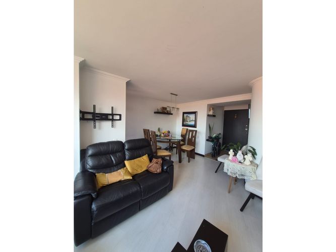 Apartamento de 3 alcobas en venta en Iberia, Bogotá, 84 m² · foto 11 de 17
