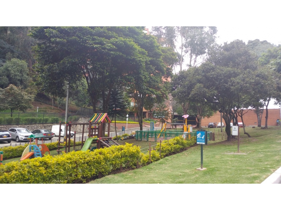 Apartamento en venta en Chico, Bogotá · foto 19 de 24