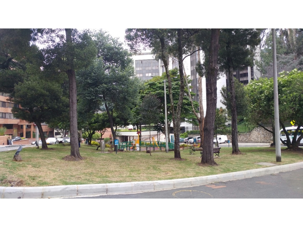 Apartamento en venta en Chico, Bogotá · foto 20 de 24