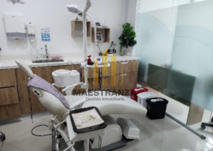 Local en venta en La Aguacatala, Medellín, 183 m² · foto 7 de 14
