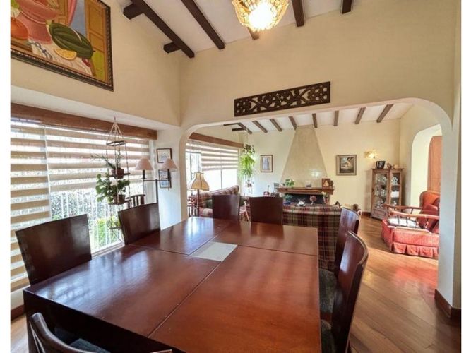 Casa de 3 alcobas en venta en Canodromo, Bogotá, 220 m² · foto 2 de 21