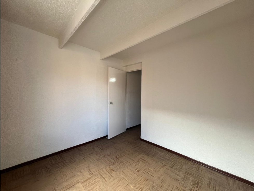 Casa en venta en Madelena, Bogotá · foto 10 de 16