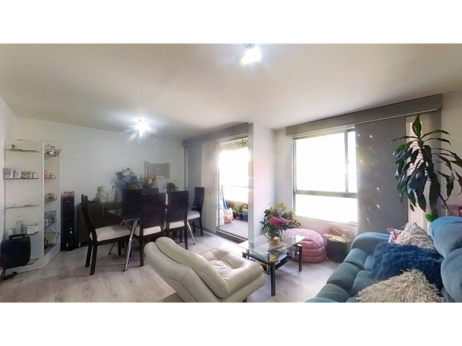 Apartamento de 3 alcobas en venta en Calandaima, Bogotá, 81 m² · foto 3 de 24