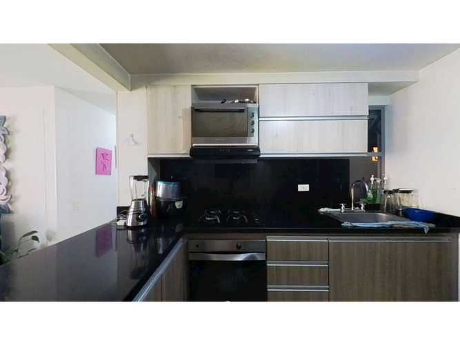 Apartamento de 3 alcobas en venta en Calandaima, Bogotá, 81 m² · foto 6 de 24