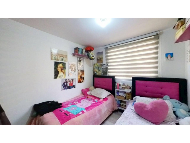 Apartamento de 3 alcobas en venta en Calandaima, Bogotá, 81 m² · foto 9 de 24