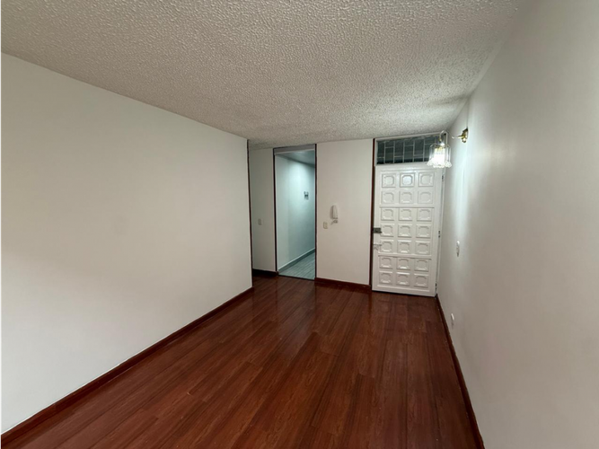 Apartamento en venta en Las Delicias, Bogotá · foto 2 de 19