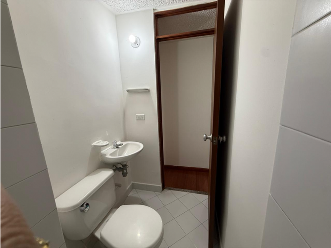 Apartamento en venta en Las Delicias, Bogotá · foto 17 de 19