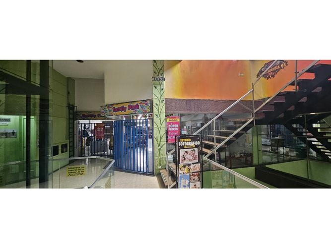 Local en venta en Parque Campestre, Soacha, 185 m² · foto 3 de 4