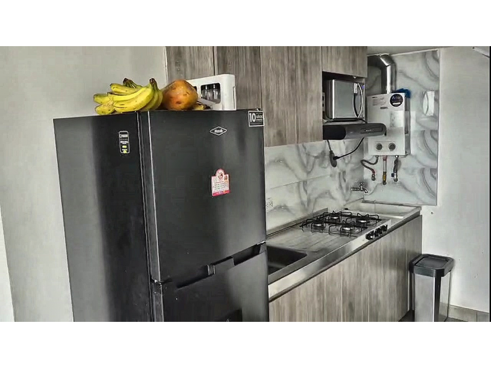 Apartamento en venta en Castilla, Bogotá · foto 3 de 9