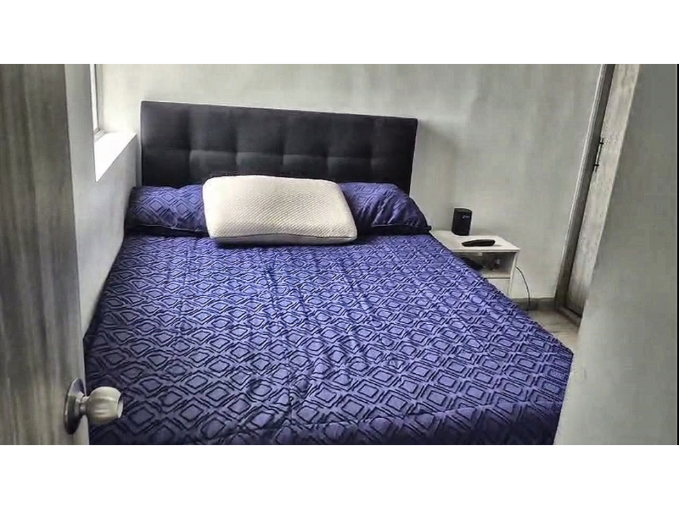 Apartamento en venta en Castilla, Bogotá · foto 4 de 9