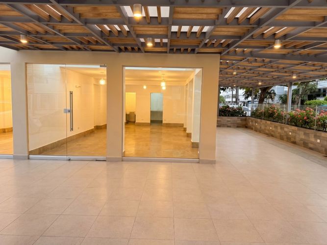 Local en arriendo en Bocagrande, Cartagena, 224 m² · foto 8 de 12