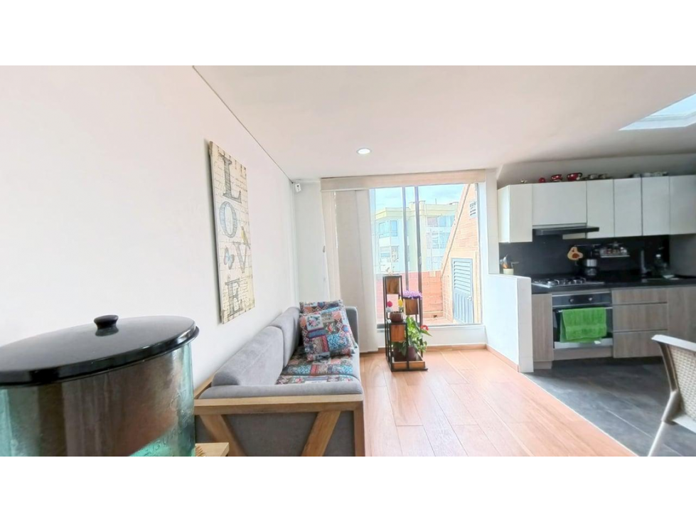 Apartamento en venta en La Castellana, Bogotá · foto 2 de 20
