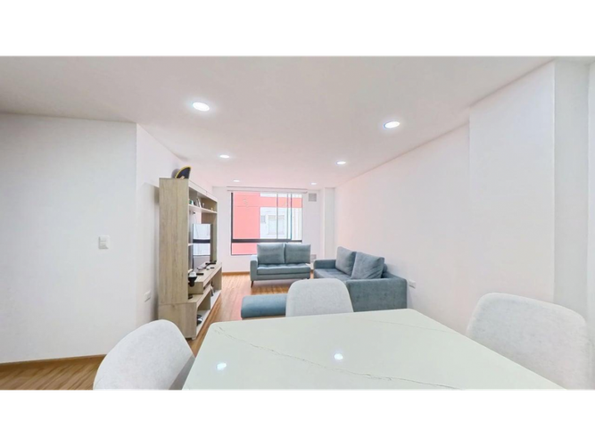Apartamento de 2 alcobas en venta en Cedritos, Bogotá, 73 m² · foto 2 de 17