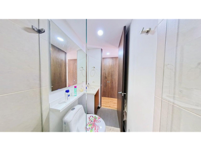 Apartamento de 2 alcobas en venta en Cedritos, Bogotá, 73 m² · foto 11 de 17