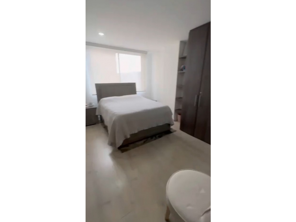 Apartamento en venta en Santa Barbara Central, Bogotá · foto 8 de 21
