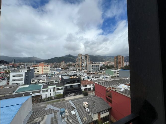 Apartaestudio en venta en La Castellana, Bogotá, 18 m² · foto 3 de 16