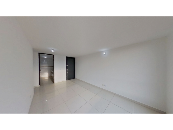 Apartamento de 3 alcobas en venta en Parque Campestre, Soacha, 60 m² · foto 2 de 16