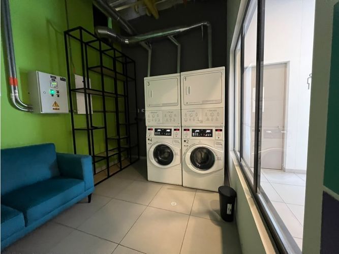 Apartaestudio en venta en La Castellana, Bogotá, 18 m² · foto 12 de 16