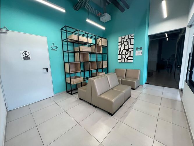 Apartaestudio en venta en La Castellana, Bogotá, 18 m² · foto 15 de 16