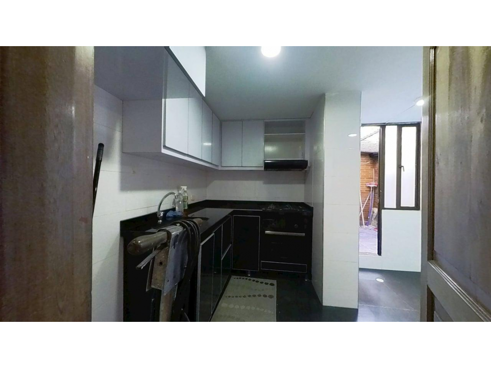 Apartamento en venta en El Chico, Bogotá · foto 4 de 17