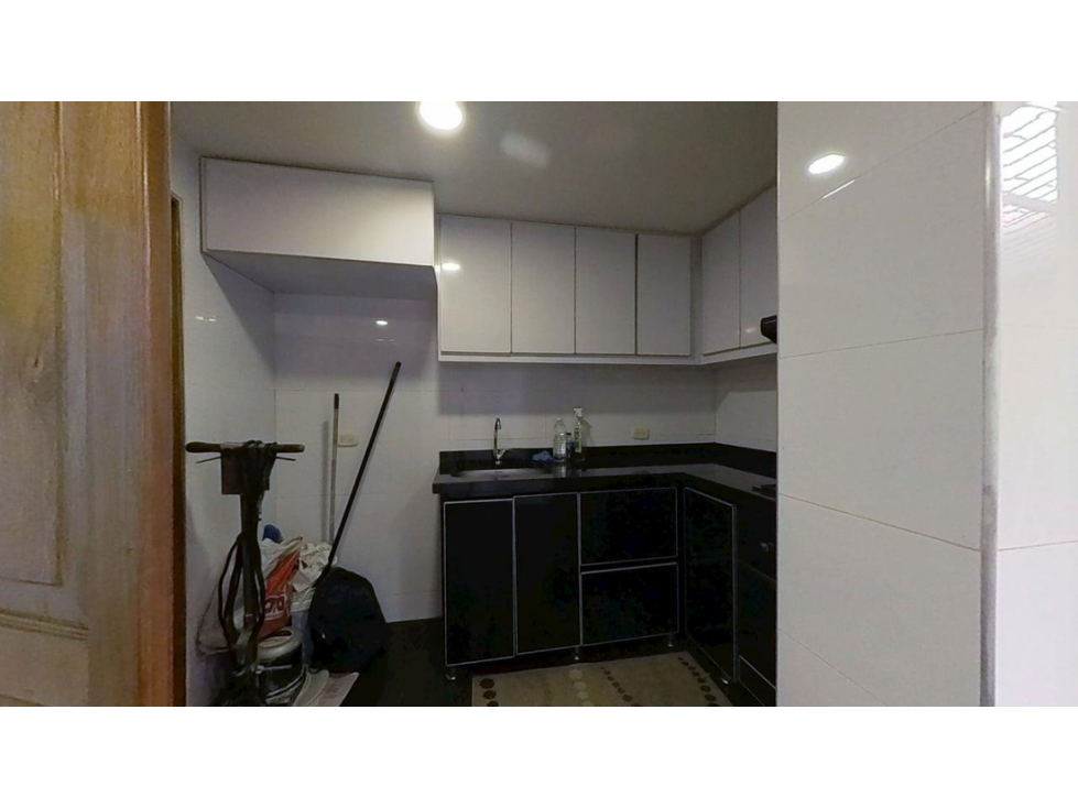 Apartamento en venta en El Chico, Bogotá · foto 5 de 17