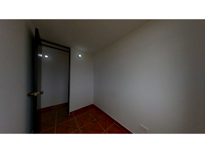 Apartamento de 3 alcobas en venta en El Danubio, Soacha, 43 m² · foto 9 de 18