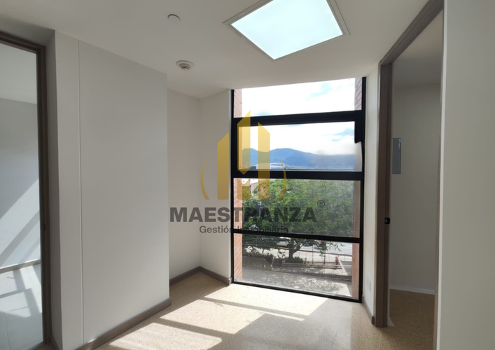 Consultorio en arriendo en San Diego, Medellín, 32 m² · foto 4 de 16