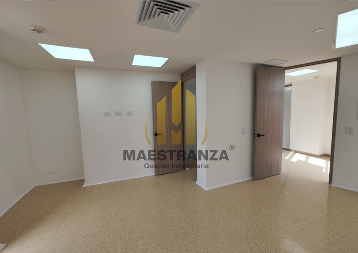 Consultorio en arriendo en San Diego, Medellín, 32 m² · foto 10 de 16