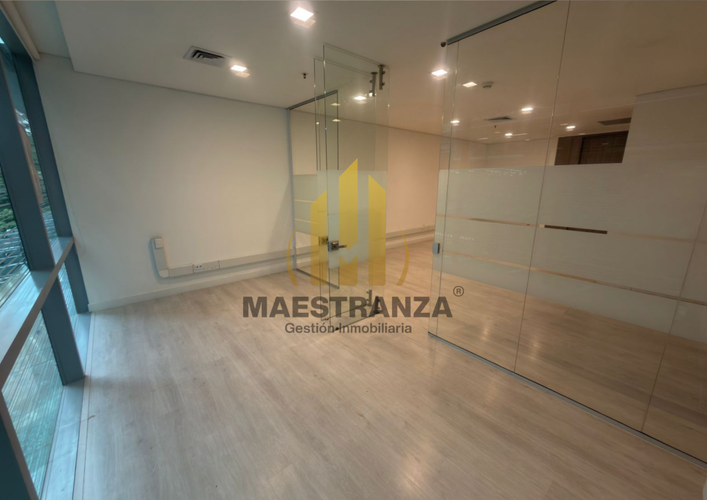 Oficina en arriendo en Milla De Oro, Medellín, 52 m² · foto 5 de 11