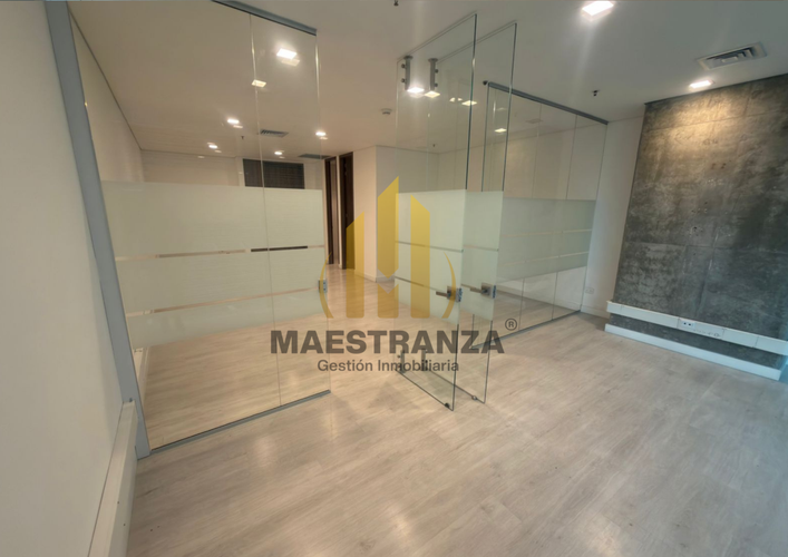 Oficina en arriendo en Milla De Oro, Medellín, 52 m² · foto 6 de 11