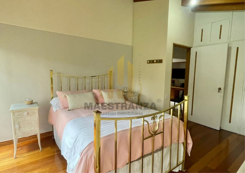 Casa en arriendo en El Poblado, Medellín · foto 13 de 18